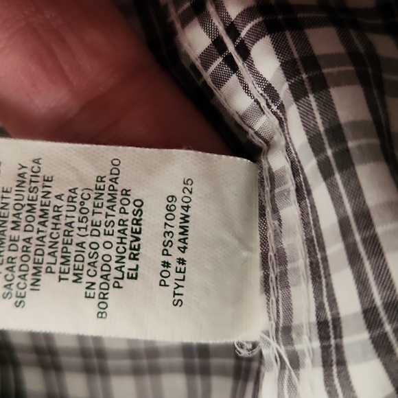 3/$20 Perry Ellis Black & Gray Plaid Non-Iron Button-Up Shirt - Picture 8 of 8